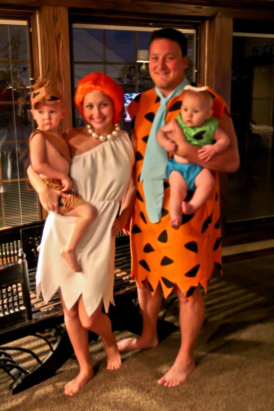 23 Creative Family Halloween Costumes for 2022 FamilyEducation